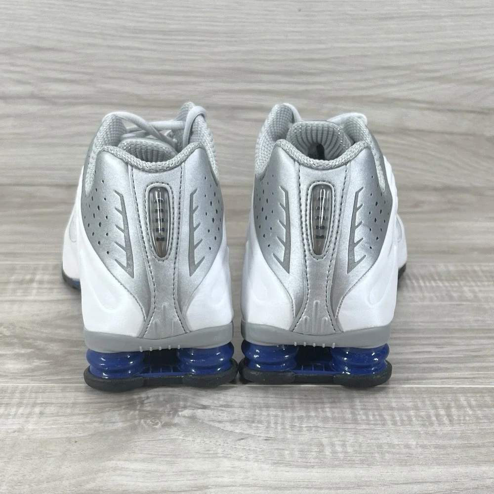 Nike Shox R4 Metallic Silver Deep Royal Blue Men's 9.5 HQ1988-102 New